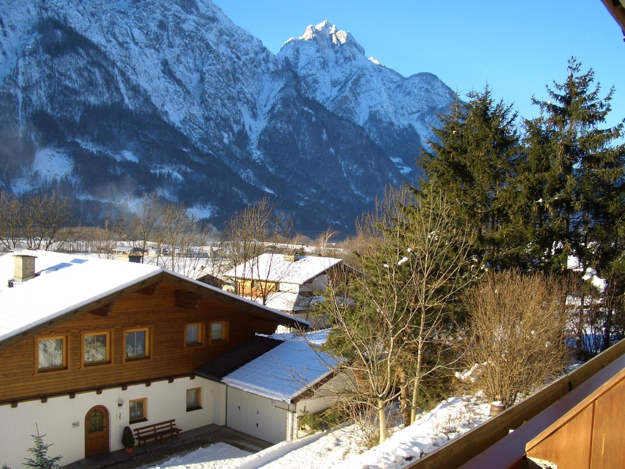 Gästehaus Steinerhof Nikolsdorf Exterior foto
